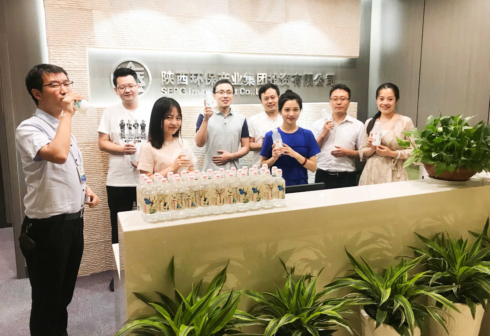 1534292982154363LbYB.jpg 送清凉 (1).jpg