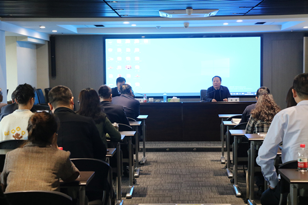 1603411893736634m1sE.jpg 主持人、主讲人近景照_副本.jpg