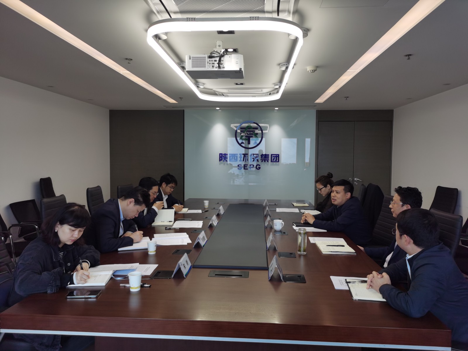 16190576828332350hKu.jpg 集团纪检.jpg