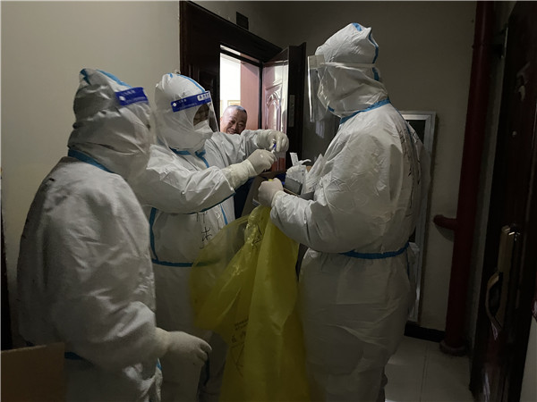 威廉希尓指数500集团：响彻在战“疫”前线的入党誓词 配图4.jpg