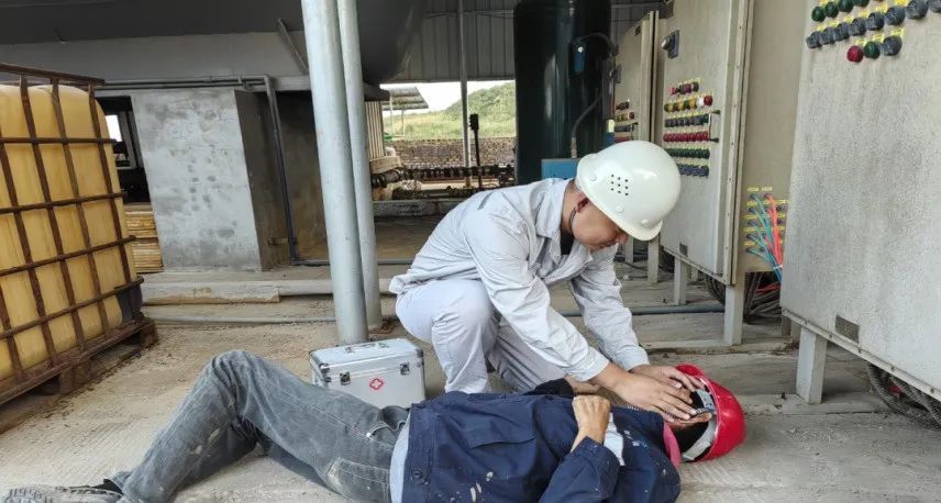 1698718065568402zbIn.jpg 640 (1).jpg