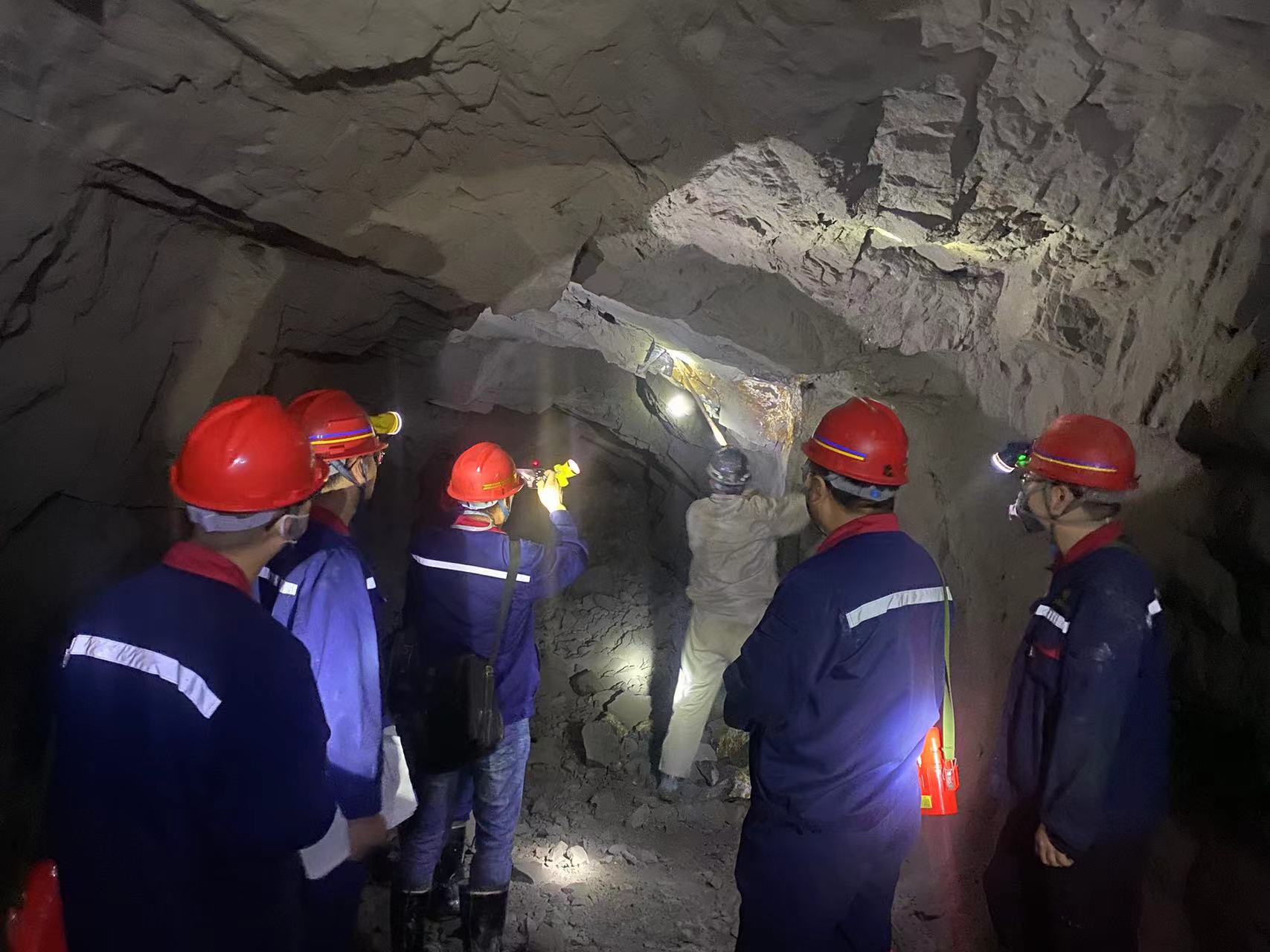 1728434192194993vaup.jpg 国庆节期间安全隐患排查 .jpg