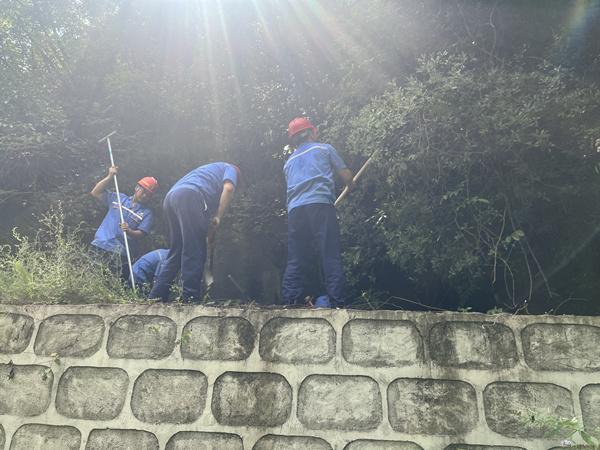 1755834126723396UA4s.jpg 微信图片_20250822092545_副本.jpg